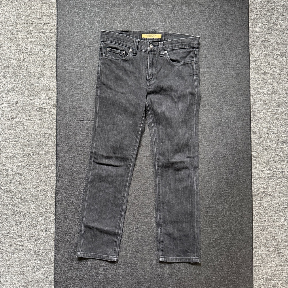 Uniqlo Original Basic Black Jeans Women’s Size 26 Or Waist 30 (76cm)